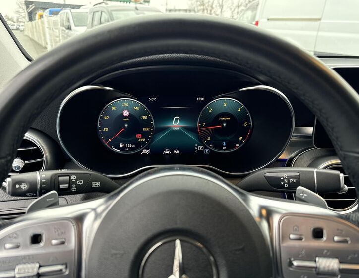 Mercedes-Benz GLC 10
