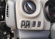 Renault Trafic 16