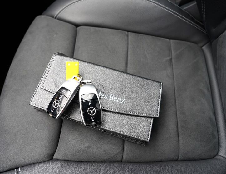 Mercedes-Benz Třídy E 49
