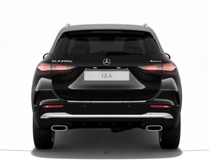 Mercedes-Benz GLA 5