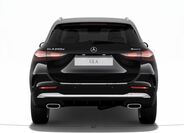 Mercedes-Benz GLA 5