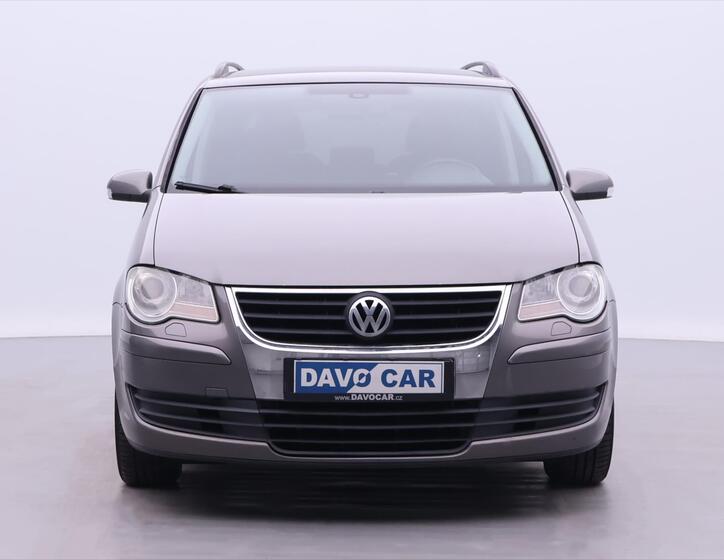 Volkswagen Touran 2