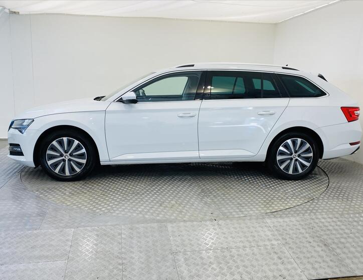 Škoda Superb 3