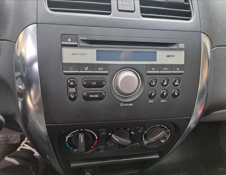 Suzuki SX4 24