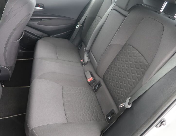 Toyota Corolla 10