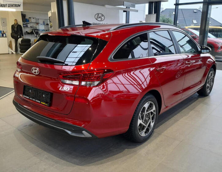 Hyundai i30 8