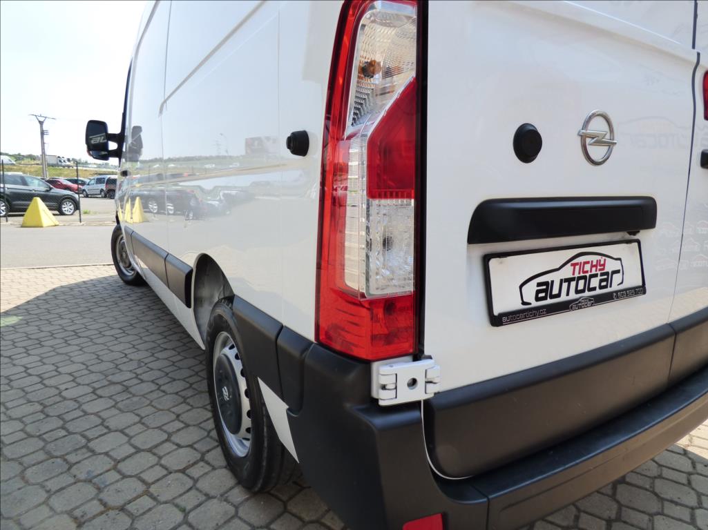 Opel Movano