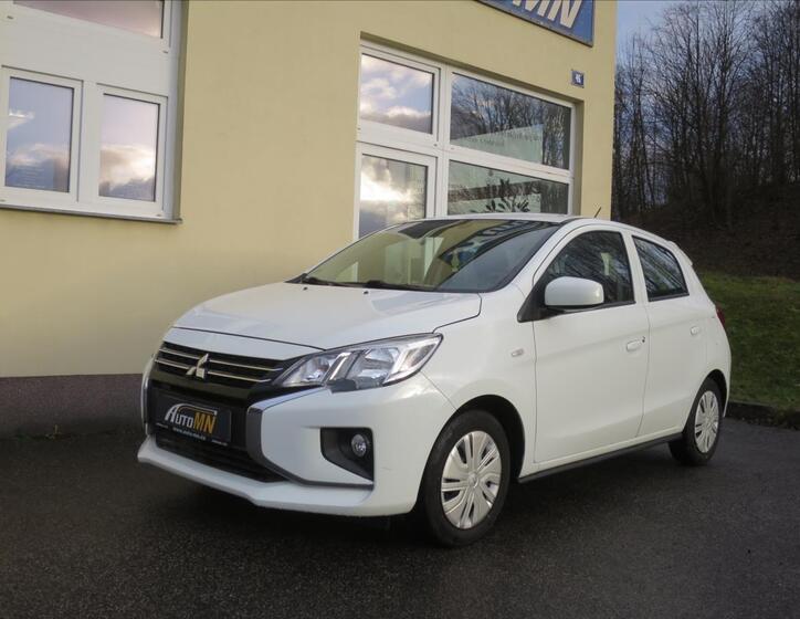 Mitsubishi Space 1