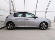 Peugeot 208 5