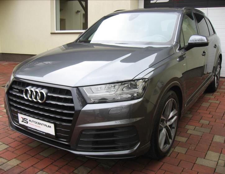 Audi Q7 2