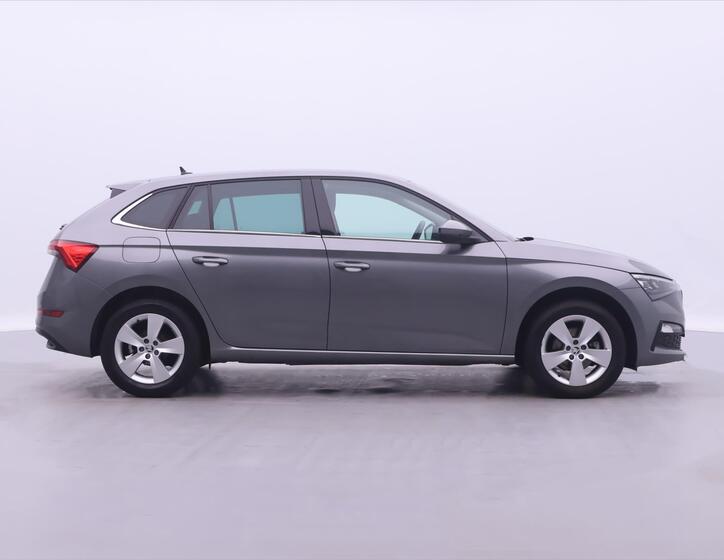 Škoda Scala 8