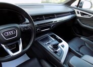 Audi SQ7 25