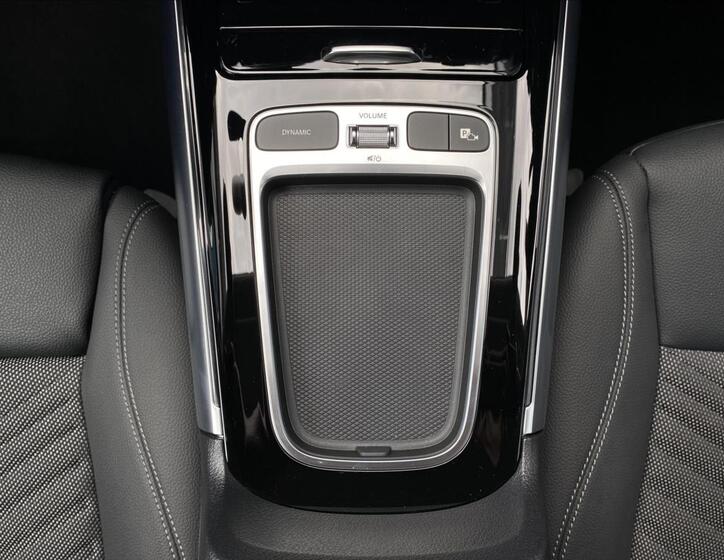 Mercedes-Benz GLA 15