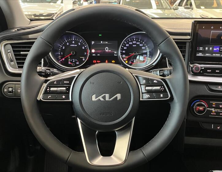KIA XCeed 11