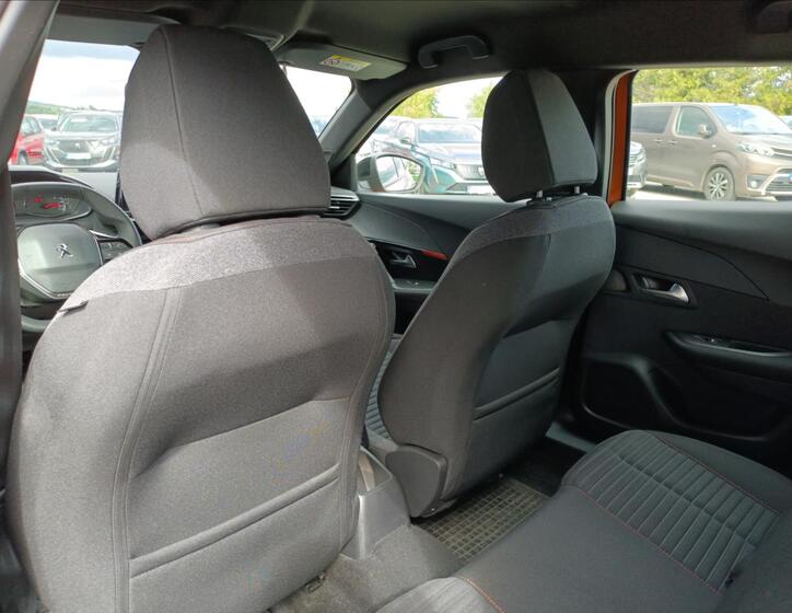 Peugeot 2008 18