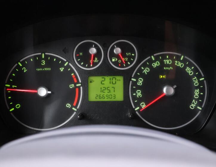 Ford Tourneo Connect 15