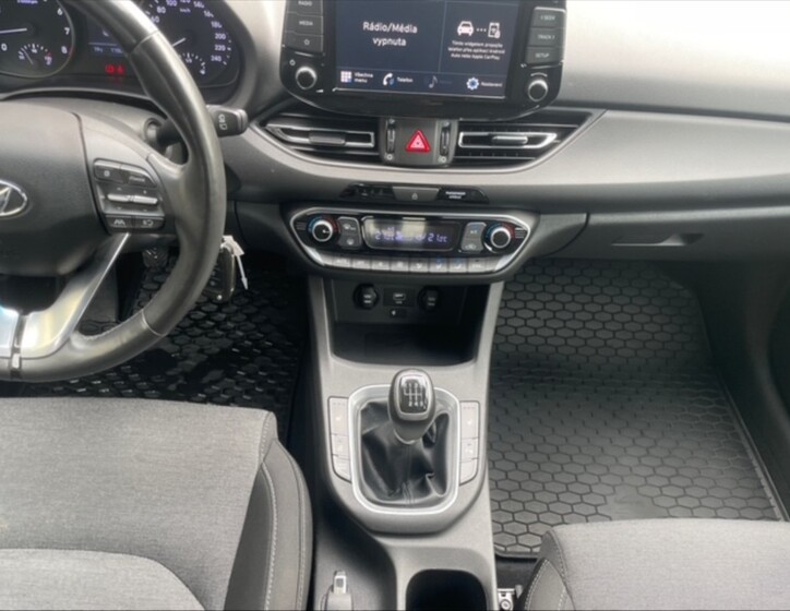 Hyundai i30 10