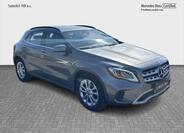 Mercedes-Benz GLA 7