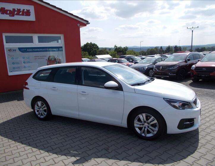 Peugeot 308 8