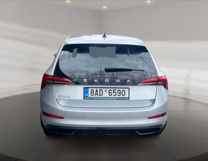 Škoda Scala 5