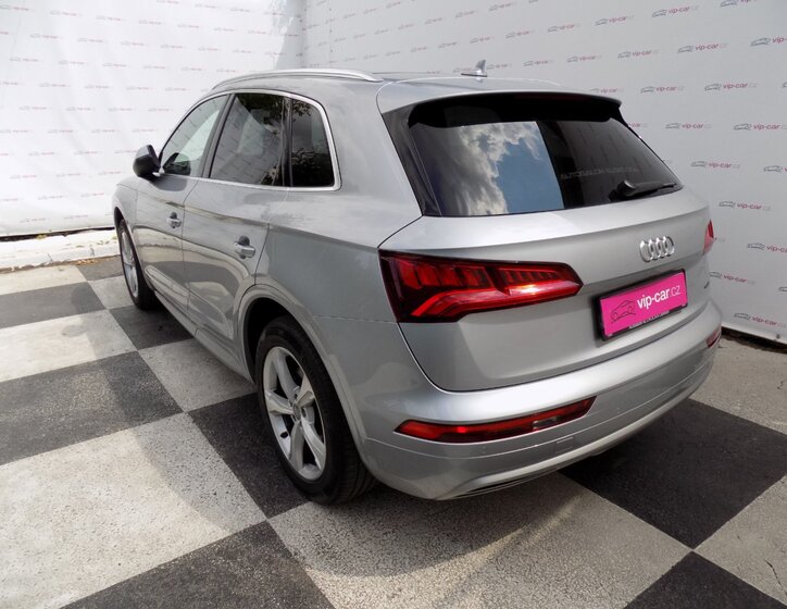 Audi Q5 3