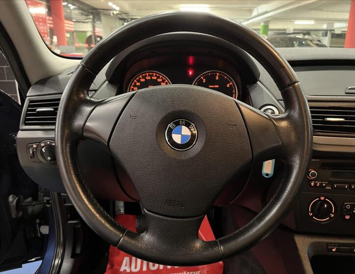 BMW X1 21