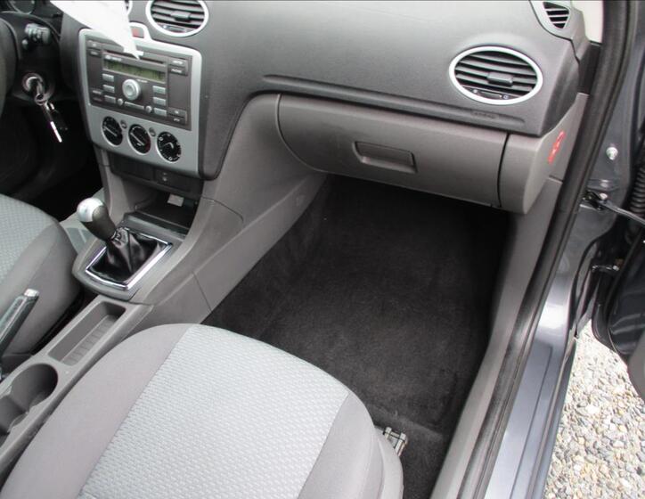 Ford Focus 19