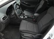 Hyundai i30 18