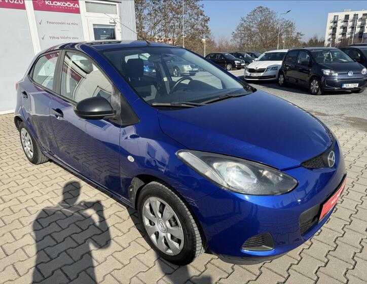 Mazda 2 6