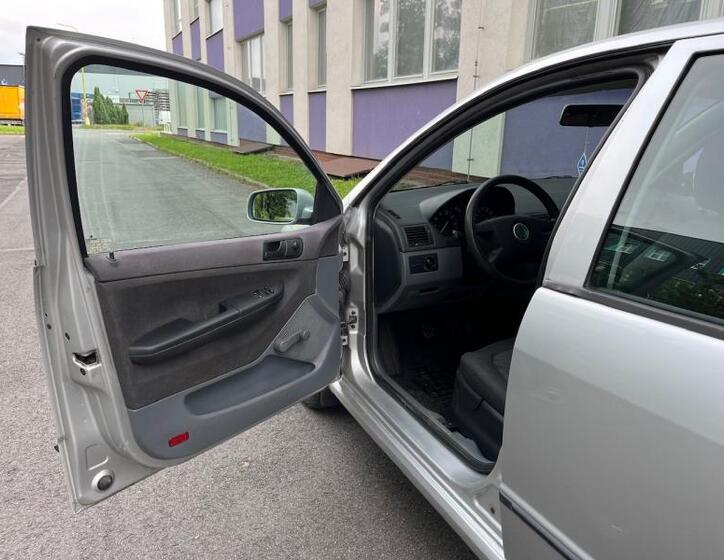 Škoda Fabia 10