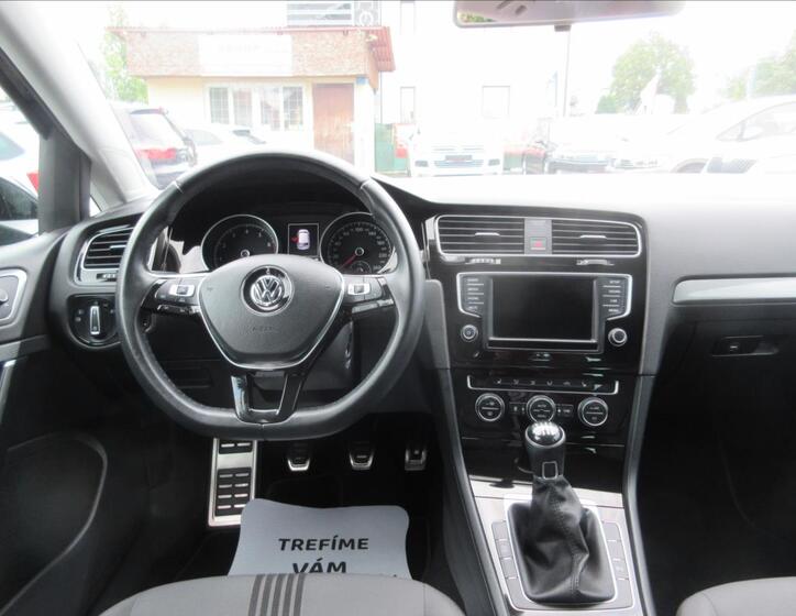 Volkswagen Golf 8