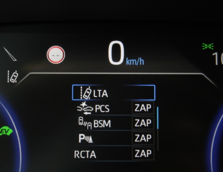 Toyota RAV4 10