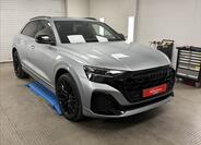 Audi Q8 1