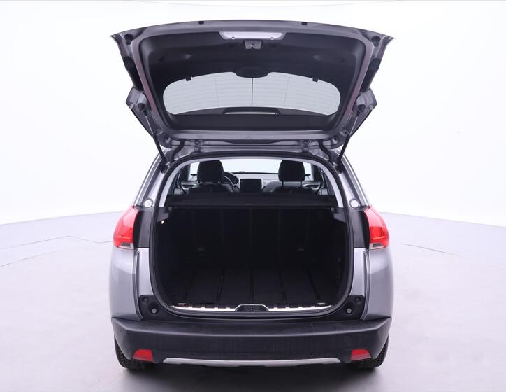 Peugeot 2008 9