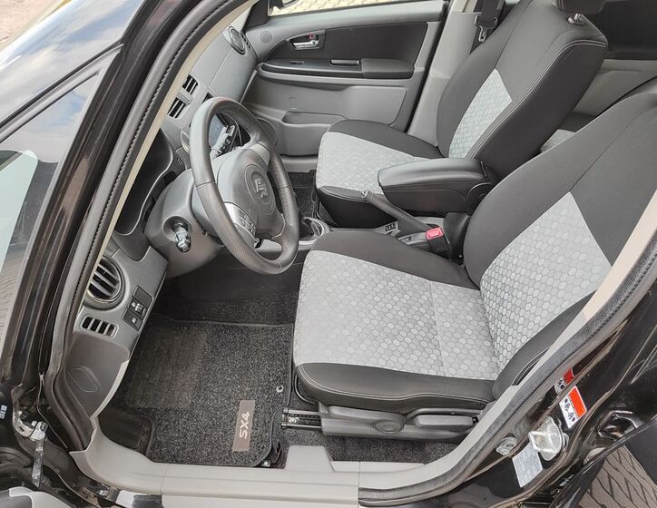 Suzuki SX4 14