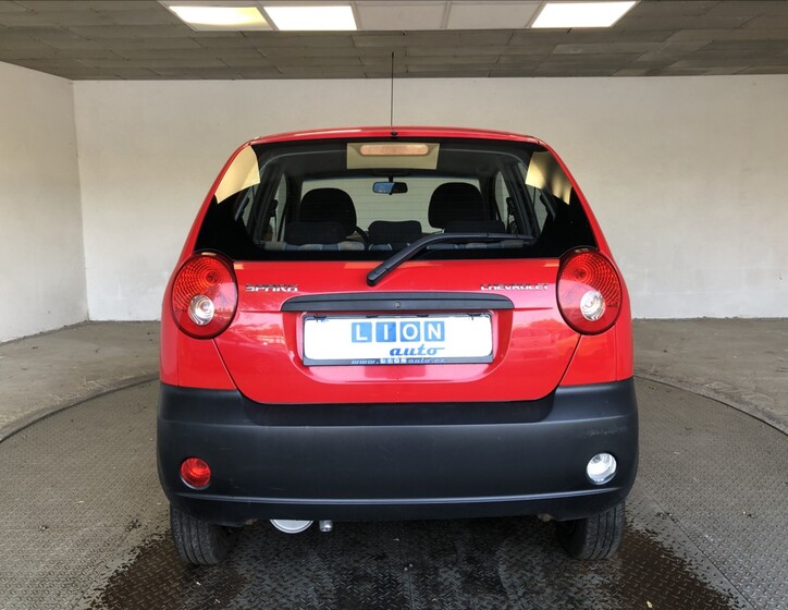 Chevrolet Spark 6