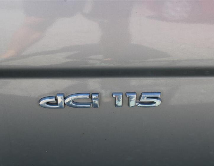 Renault Trafic 25