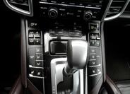 Porsche Cayenne 21