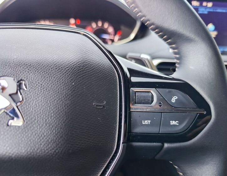 Peugeot 3008 25