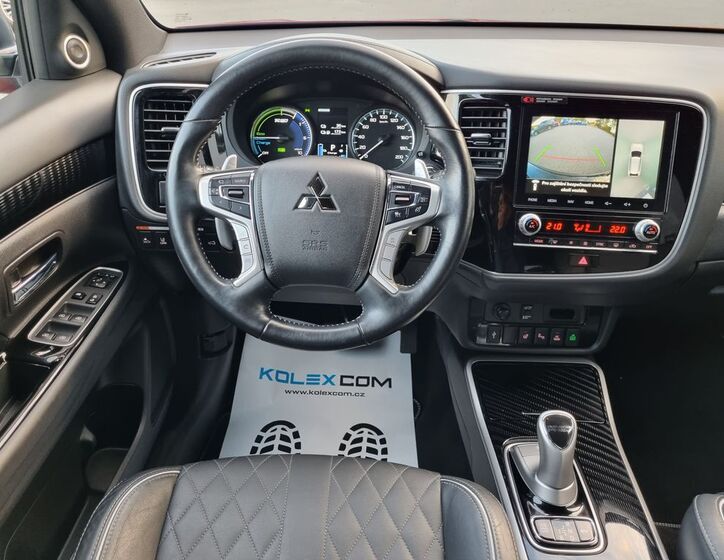 Mitsubishi Outlander 14
