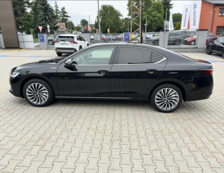 Škoda Superb 4