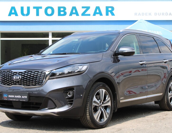 KIA Sorento 1