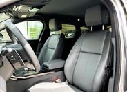Land Rover Range Rover Velar 13