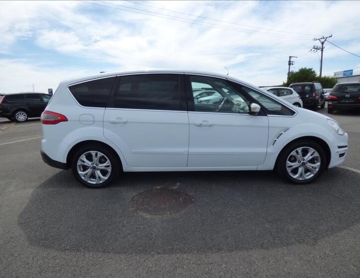 Ford S-MAX 2