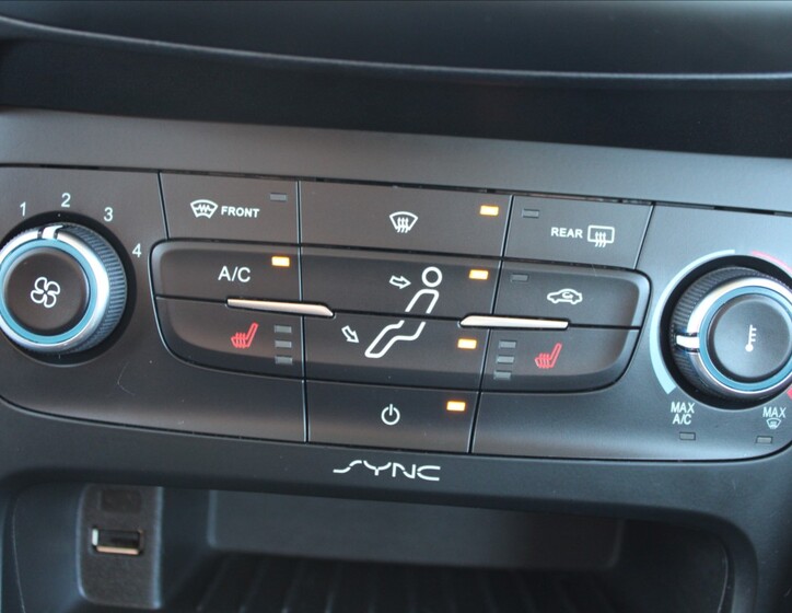 Ford Focus 13
