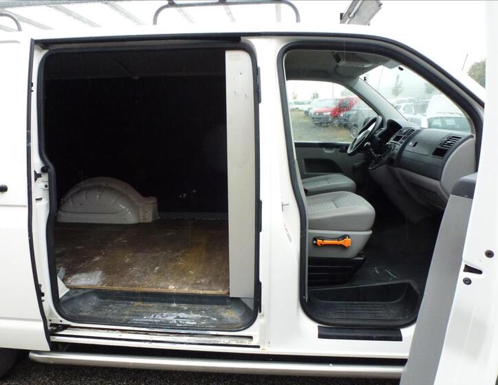 Volkswagen Transporter 25