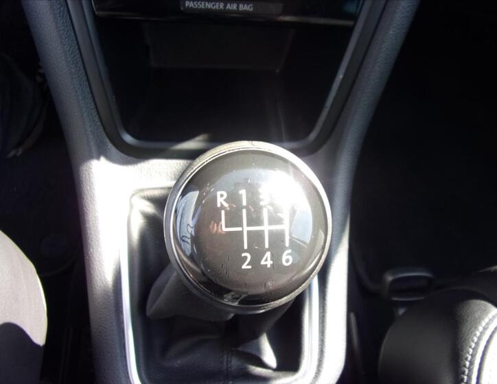 Volkswagen Sharan 19