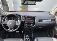 Mitsubishi Outlander 14