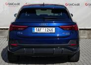 Audi Q3 4