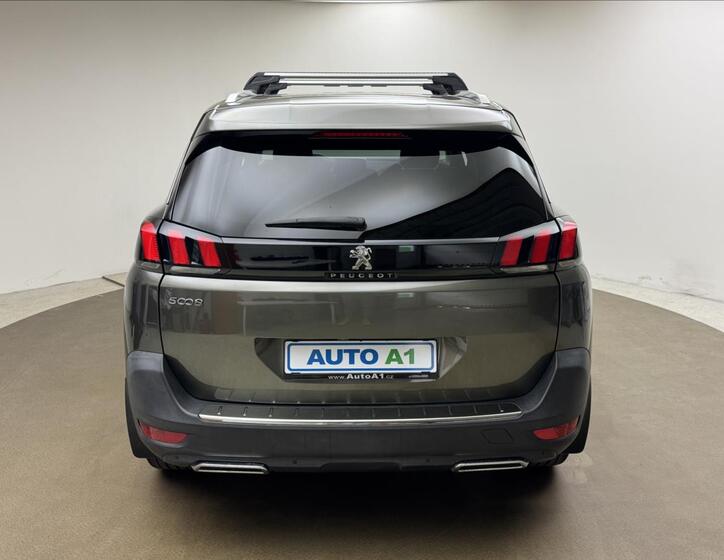 Peugeot 5008 5